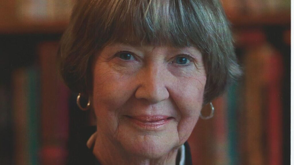 Charlotte Stewart Age , Career, Family, Net Worth, Height Bio 2024.